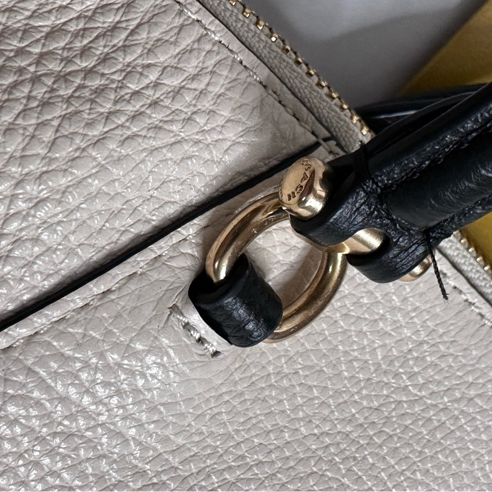 Coach Prairie Satchel Chalk Pebbled Leather Handbag - Picture 13 of 14